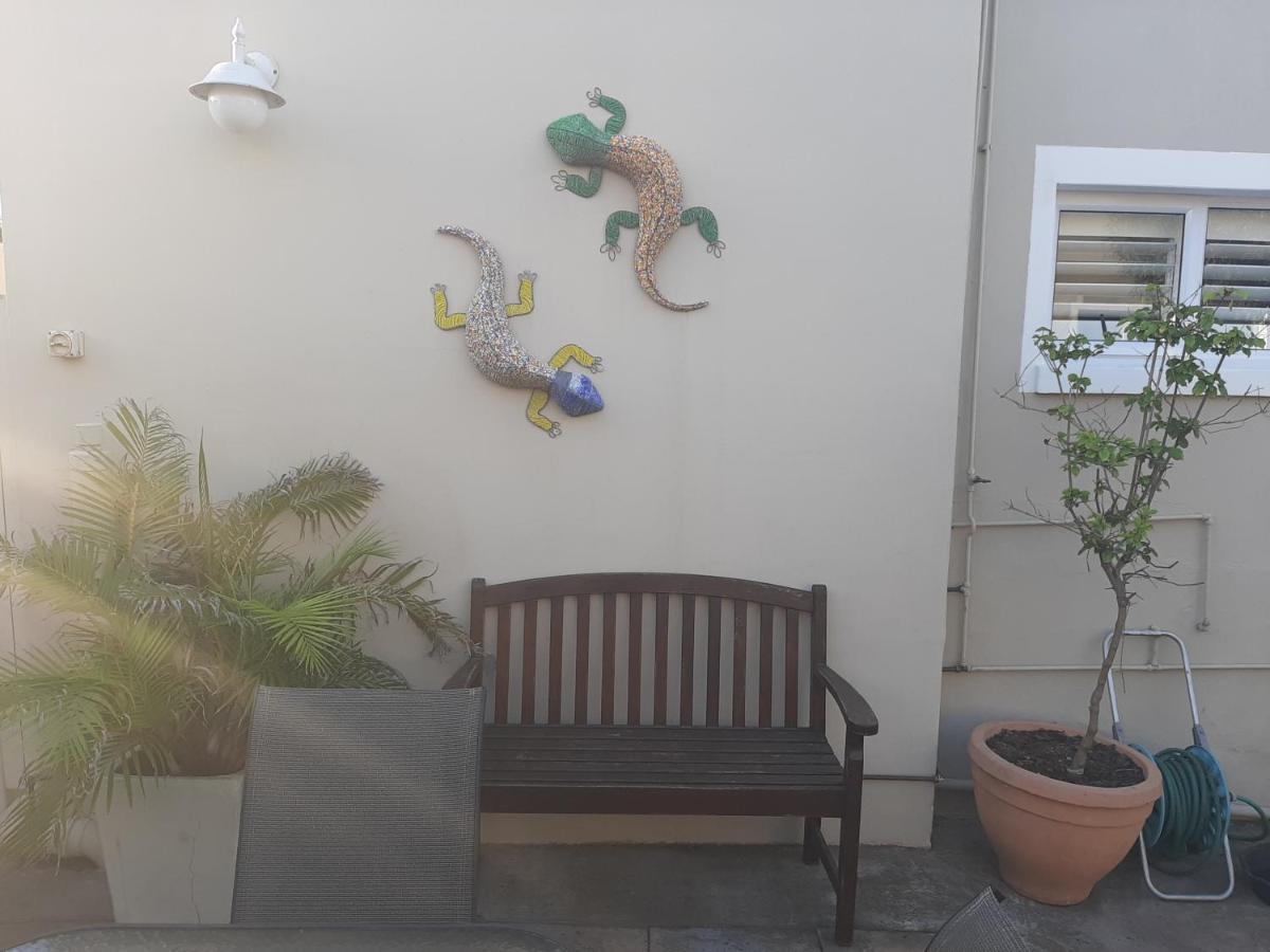 Urban Manor Bed and Breakfast Πορτ Ελίζαμπεθ Εξωτερικό φωτογραφία